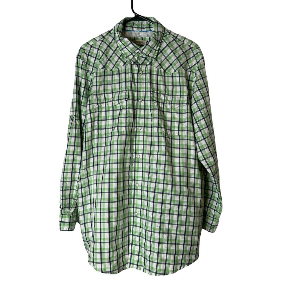 Magellan Outdoor  Fish Gear Shirt Loose Fit in Green and Blue Plaid Size Medium